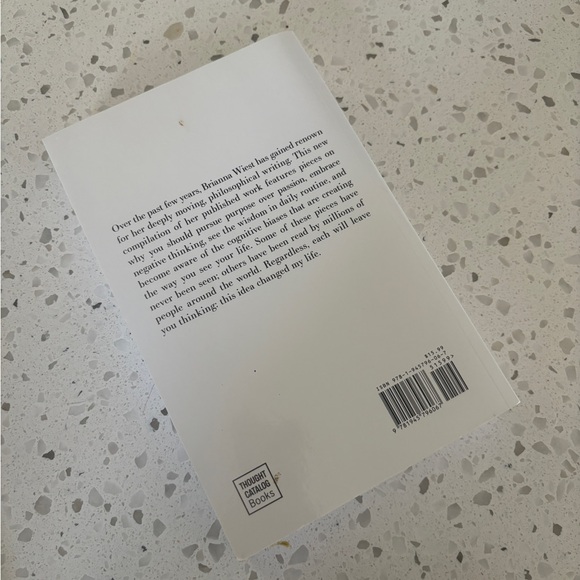 SOLD - 101 Essays that will change the way you think - Brianna West - Picture 2 of 3